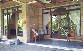 Wonder-Land Villa